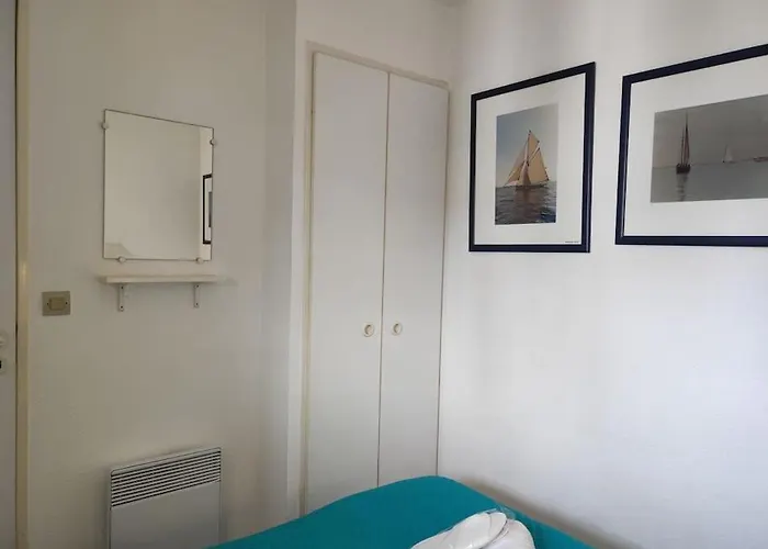 Palme D'azur Yourhosthelper Cannes